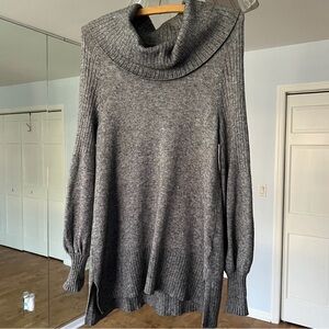 Anthropologie Gray Cowl Neck Sweater in XS